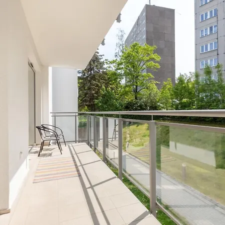 Comfy Kapitanska & Parking & Balcony By Renters *