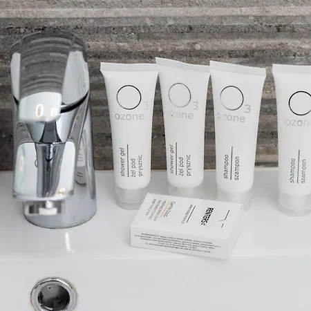 Comfy Kapitanska & Parking & Balcony By Renters Apartamento